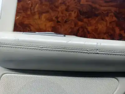 Автозапчастина б/у обликка задніх правіх дверей для jaguar xf i (x250) 3.0 d посилання на oem iam 8x23f274a30a  c2z8798lhn
