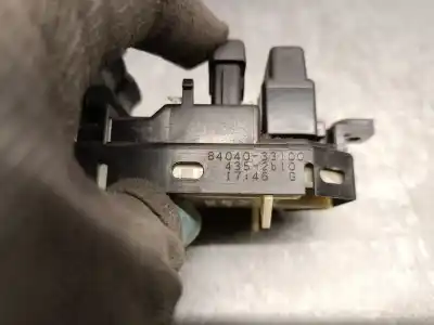Автозапчасти б/у выключатель левого переднего окна за toyota prius (_w3_) 1.8 hybrid (zvw3_) ссылки oem iam 8404033100  