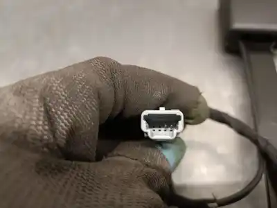 Автозапчасти б/у крюк для пояса за renault megane iv fastback (b9a/m/n_) 1.3 tce 140 (b9nb) ссылки oem iam 878174641r  878174641r