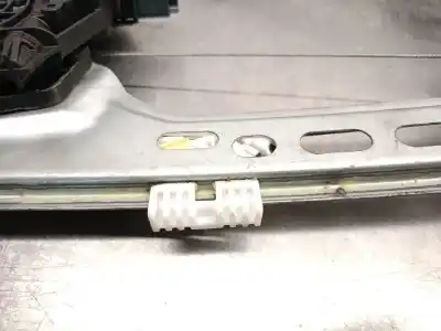 Pezzo di ricambio per auto di seconda mano alzacristalli anteriore destro per renault megane iv fastback (b9a/m/n_) 1.3 tce 140 (b9nb) riferimenti oem iam 807206746r  807206746r