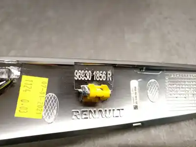 Автозапчастина б/у молдинг для renault megane iv fastback (b9a/m/n_) 1.3 tce 140 (b9nb) посилання на oem iam 969301856r  969300168r