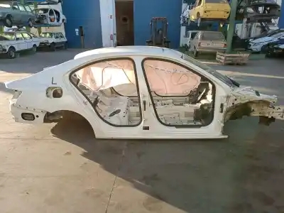 Автозапчастина б/у право задне крило (різ) для skoda octavia iv (nx3, nn3) 1.5 tsi посилання на oem iam 5e6809602c  5e6809602c