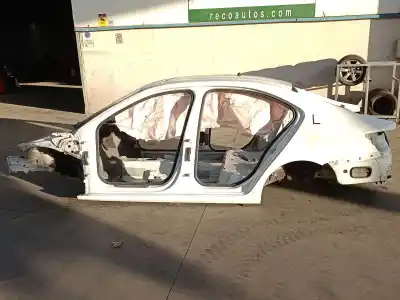 Автозапчасти б/у заднее левое крыло (обрезано) за skoda octavia iv (nx3, nn3) 1.5 tsi ссылки oem iam 5e6809601c  5e6809601c
