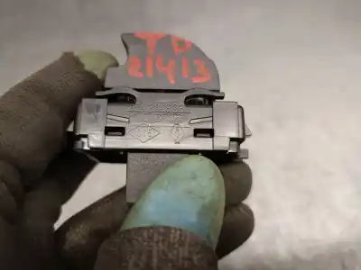 Автозапчастина б/у управління склами задніх правіх для renault megane iv fastback (b9a/m/n_) 1.3 tce 140 (b9nb) посилання на oem iam 254214896r  254214896r