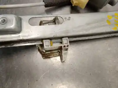 Second-hand car spare part passenger side right window regulator for jeep compass (mk49) 2.2 crd oem iam references 68002896aa  68002896aa