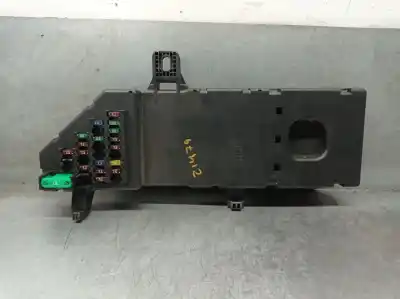 Second-hand car spare part fuse box unit for opel vectra c gts (z02) 2.2 dti 16v (f68) oem iam references 13120953 355476 temic 