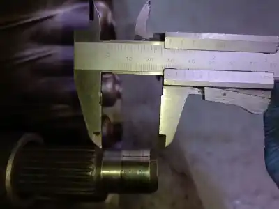 Pezzo di ricambio per auto di seconda mano riduttore per land rover defender (ld) 2.5 tdi riferimenti oem iam 56a 0448339j trc103150