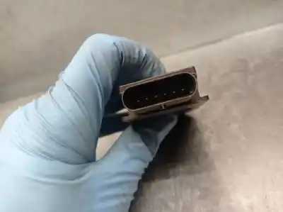 Автозапчастина б/у антена для seat leon (kl1) 1.0 tsi посилання на oem iam 5wa962133f 5za01385523 hella 