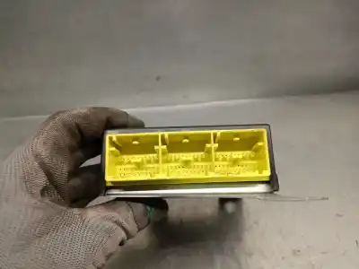 Pezzo di ricambio per auto di seconda mano centralina airbag per renault megane iv fastback (b9a/m/n_) 1.3 tce 140 (b9nb) riferimenti oem iam 985105099r 680850800c veoneer 
