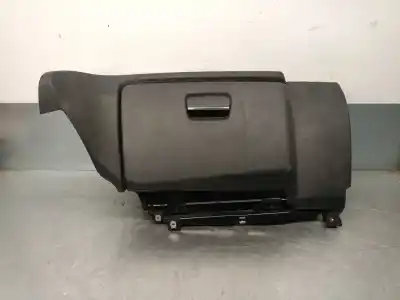 Second-hand car spare part Glove Compartment for BMW SERIE 1 BERLINA (E81/E87) 2.0 16V OEM IAM references 696263203  