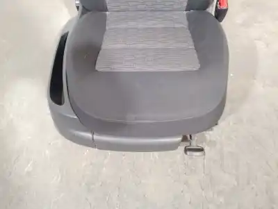 Pezzo di ricambio per auto di seconda mano sedile anteriore destro per skoda octavia ii (1z3) 1.2 tsi riferimenti oem iam 1k4881106nq  1z4881021lm Pezzo di ricambio per auto di seconda mano sedile anteriore destro per skoda octavia ii (1z3) 1.2 tsi riferimenti oem iam 1k4881106nq  1z4881021lm