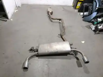 Pezzo di ricambio per auto di seconda mano Tubo Di Scarico Posteriore per VOLVO V40 FASTBACK (525) D3 Riferimenti OEM IAM   31405579