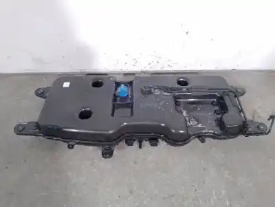 Pezzo di ricambio per auto di seconda mano Serbatoio Di Carburante per VOLVO V40 FASTBACK (525) D3 Riferimenti OEM IAM 32242458  32242458