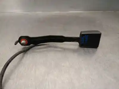 Автозапчасти б/у левый передний крюк ремня за kia stonic (yb) 1.0 t-gdi ссылки oem iam 88830h8000wk  