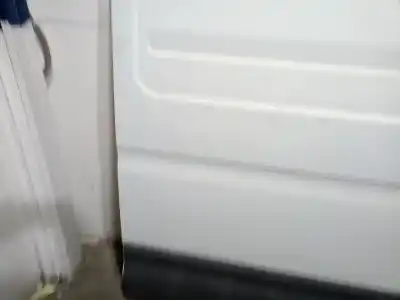 Second-hand car spare part right sliding side door for iveco daily iv furgón 35c12 v, 35c12 v/p, 35s12 v, 35s12 v/p oem iam references 3803522  3803522