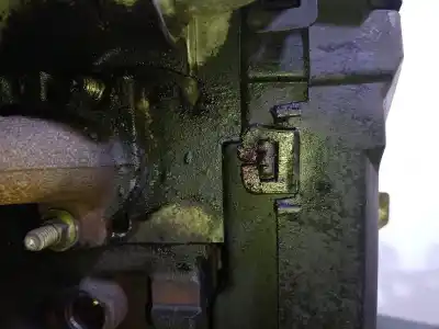 Автозапчасти б/у  за BMW 1 (F20)  ссылки OEM IAM 33526862172  33526873722