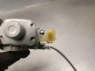 Автозапчасти б/у регулятор стекла заднего левого за kia stonic (yb) 1.0 t-gdi ссылки oem iam 83401h8100  