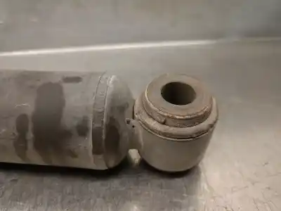 Second-hand car spare part rear left shock absorber for citroen jumpy furgón (v_) 1.6 bluehdi 115 oem iam references 9816510180 03091000803 kyb 9816510180