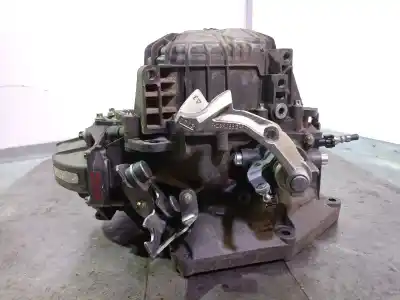 Pezzo di ricambio per auto di seconda mano Tubo per VOLVO V40 FASTBACK (525) D3 Riferimenti OEM IAM 31370135  31370135