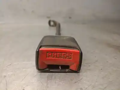 Piesă de schimb auto la mâna a doua centura de siguranțã dreapta fațã pentru land rover defender (ld) 2.5 tdi referințe oem iam btr4372