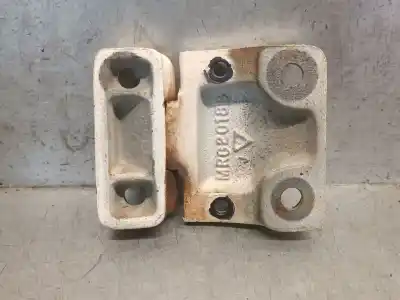 Second-hand car spare part hinge for land rover defender (ld) 2.5 tdi oem iam references mrc2018b  mxc8284