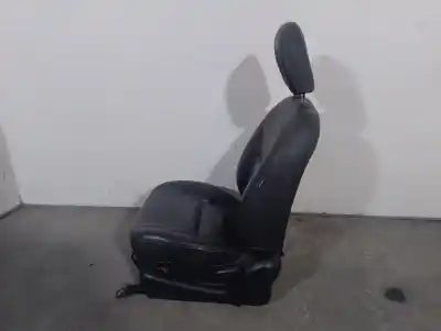 Автозапчастина б/у ліве передне сиділо для toyota rav 4 ii (_a2_) 2.0 d 4wd (cla20_, cla21_) посилання на oem iam 7107642270b3  7107642270b3