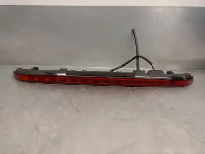 Peça sobressalente para automóvel em segunda mão farolim de travão central por kia ceed tourer (cd) 1.0 t-gdi referências oem iam 92700j71