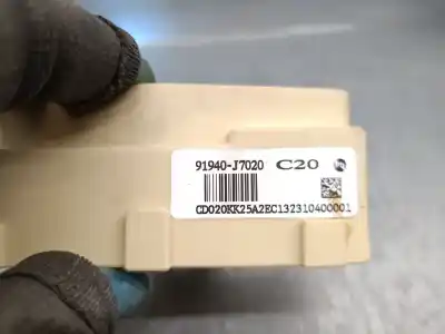 Автозапчасти б/у блок реле/предохранителей за kia ceed tourer (cd) 1.0 t-gdi ссылки oem iam 91940j7020  