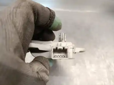 İkinci el araba yedek parçası klima kapaklari açma motoru için kia ceed tourer (cd) 1.0 t-gdi oem iam referansları ea1f0edfaa02  97154f2000