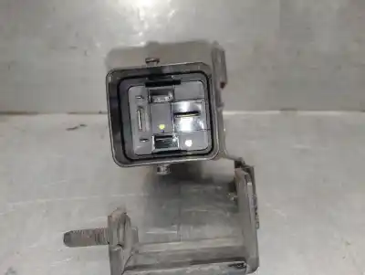 Автозапчастина б/у коробка передігрів для hyundai i30 ranchera familiar (gd) 1.6 crdi посилання на oem iam 368302a300  