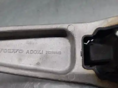 Second-hand car spare part engine support for volvo v40 fastback (525) d3 oem iam references 31359642  31359642