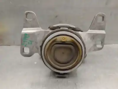 Second-hand car spare part engine support for volvo v40 fastback (525) d3 oem iam references 32222136  32222136