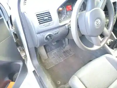 Автозапчастина б/у рампа инжектора для citroen c4 cactus 1.2 vti 82 посилання на oem iam 9676020480  9676020480