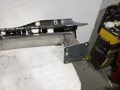 Second-hand car spare part rear bumper reinforcement for citroen c4 picasso ii 1.6 bluehdi 120 oem iam references 9675941980  9675941980