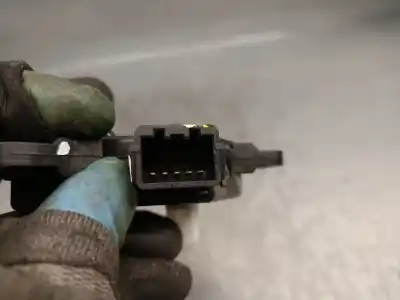 Автозапчасти б/у мотор открывания люков кондиционера за hyundai i30 ranchera familiar (gd) 1.6 crdi ссылки oem iam d266eb9aa01  971573saa0