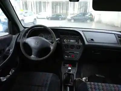 Автозапчастина б/у коробка метелика для iveco daily iv furgón 35c12 v, 35c12 v/p, 35s12 v, 35s12 v/p посилання на oem iam 504351131 703703490 pierburg 