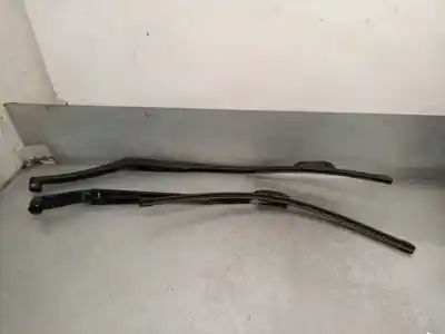 Second-hand car spare part front right windshield wiper arm for hyundai i30 ranchera familiar (gd) 1.6 crdi oem iam references 98320a5000  98310a6000