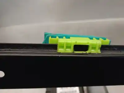 Peça sobressalente para automóvel em segunda mão elevador de vidros dianteiro direito por audi a2 (8z0) 1.4 tdi referências oem iam 8z0837462b 5wk48054abf siemens 8z0837462b