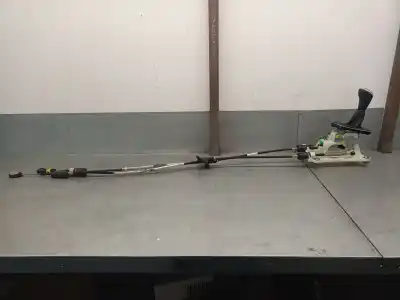 Peça sobressalente para automóvel em segunda mão alavanca de velocidades por volvo v40 fastback (525) d3 referências oem iam 32240471