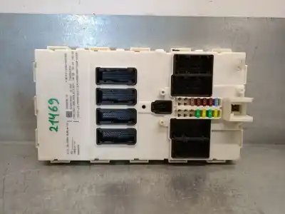 Peça sobressalente para automóvel em segunda mão caixa de fusíveis e relés por bmw 3 touring (f31) 320 d referências oem iam 61359292654