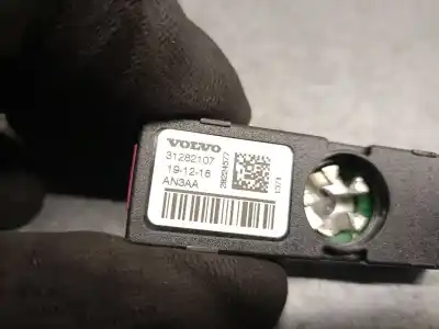 Peça sobressalente para automóvel em segunda mão antena por volvo v40 fastback (525) d3 referências oem iam 31282107  