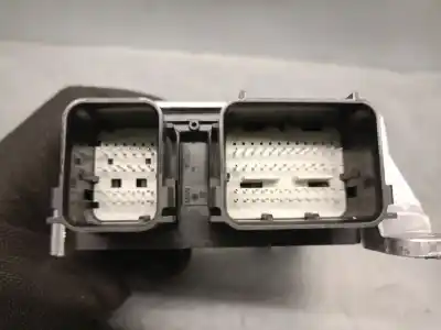 Peça sobressalente para automóvel em segunda mão centralina de airbag por volvo v40 fastback (525) d3 referências oem iam 31406938  
