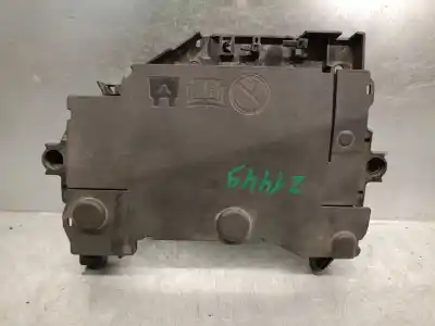 Peça sobressalente para automóvel em segunda mão caixa de fusíveis e relés por volvo v40 fastback (525) d3 referências oem iam 30659192