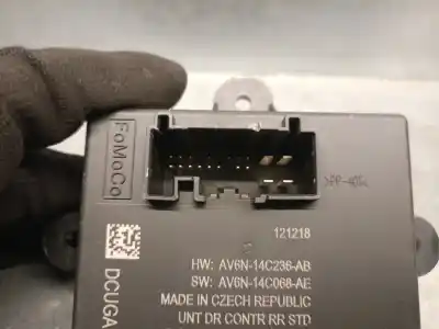 Second-hand car spare part central locking pump for volvo v40 fastback (525) d3 oem iam references 31343872  