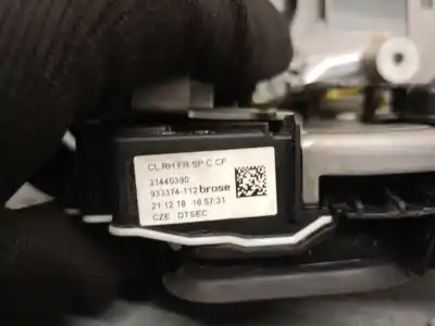 Peça sobressalente para automóvel em segunda mão fechadura da porta dianteira direita por volvo v40 fastback (525) d3 referências oem iam 31440390  