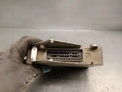 Peça sobressalente para automóvel em segunda mão boitier de commande de abs por volvo 460 (464) 2.0 referências oem iam 466071 10094304004 ate 