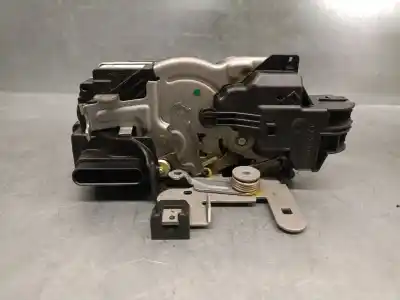 Peça sobressalente para automóvel em segunda mão fechadura da porta traseira esquerda por volvo v40 fastback (525) d3 referências oem iam 31440397  