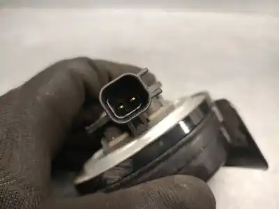 Pezzo di ricambio per auto di seconda mano corno per volvo v40 fastback (525) d3 riferimenti oem iam 32237982  