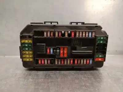 Peça sobressalente para automóvel em segunda mão caixa de fusíveis e relés por bmw 3 touring (f31) 320 d referências oem iam 922487904