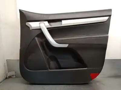 Peça sobressalente para automóvel em segunda mão forra / revestimento da porta dianteira direita por kia sorento ii (xm) 2.2 crdi referências oem iam 823202p000